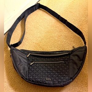 Lug Boomerang SE—Midnight Black-EUC